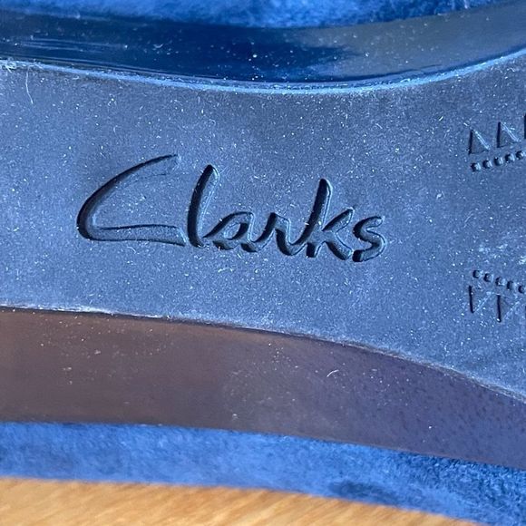 Clarks blue velvet slip on wedge - Picture 6 of 6